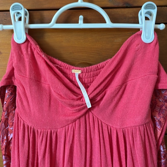XS Free People Flowy Strappy Top - Picture 2 of 4